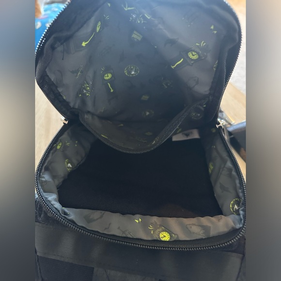 NWT! Disney Haunted Mansion Crossbody - Picture 4 of 10